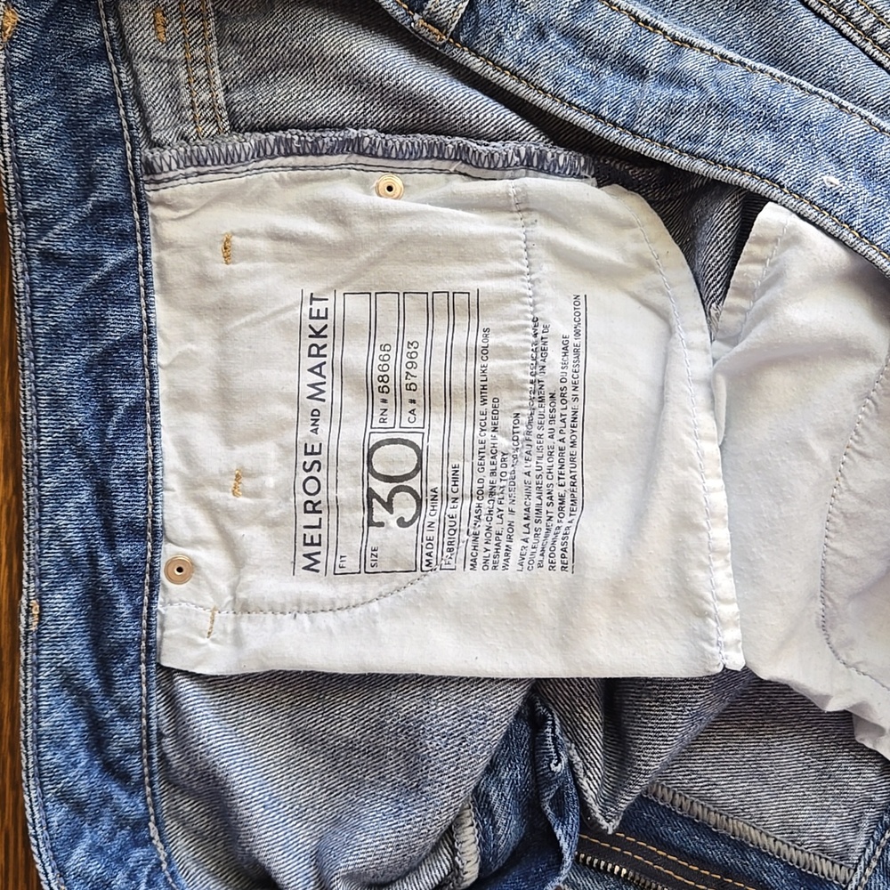 Melrose and Market blue denim skirt distressed raw hem Size 30 / M - Picture 7 of 9
